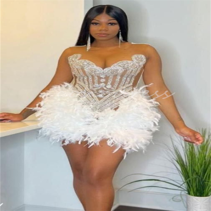 Sexy Black Baddie Prom Dresses With Feather Beaded Crystal Short Evening Dress Black Girls Cocktail Birthday Party Diamond Homecoming Dress Vestio De 