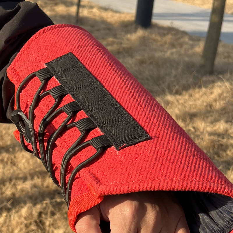 Portable Durable Sleeve Hidden Tear-Resistant Cloth Bite Suit Protection Cover Working Dogs Dog Training Supplies For Outdoor