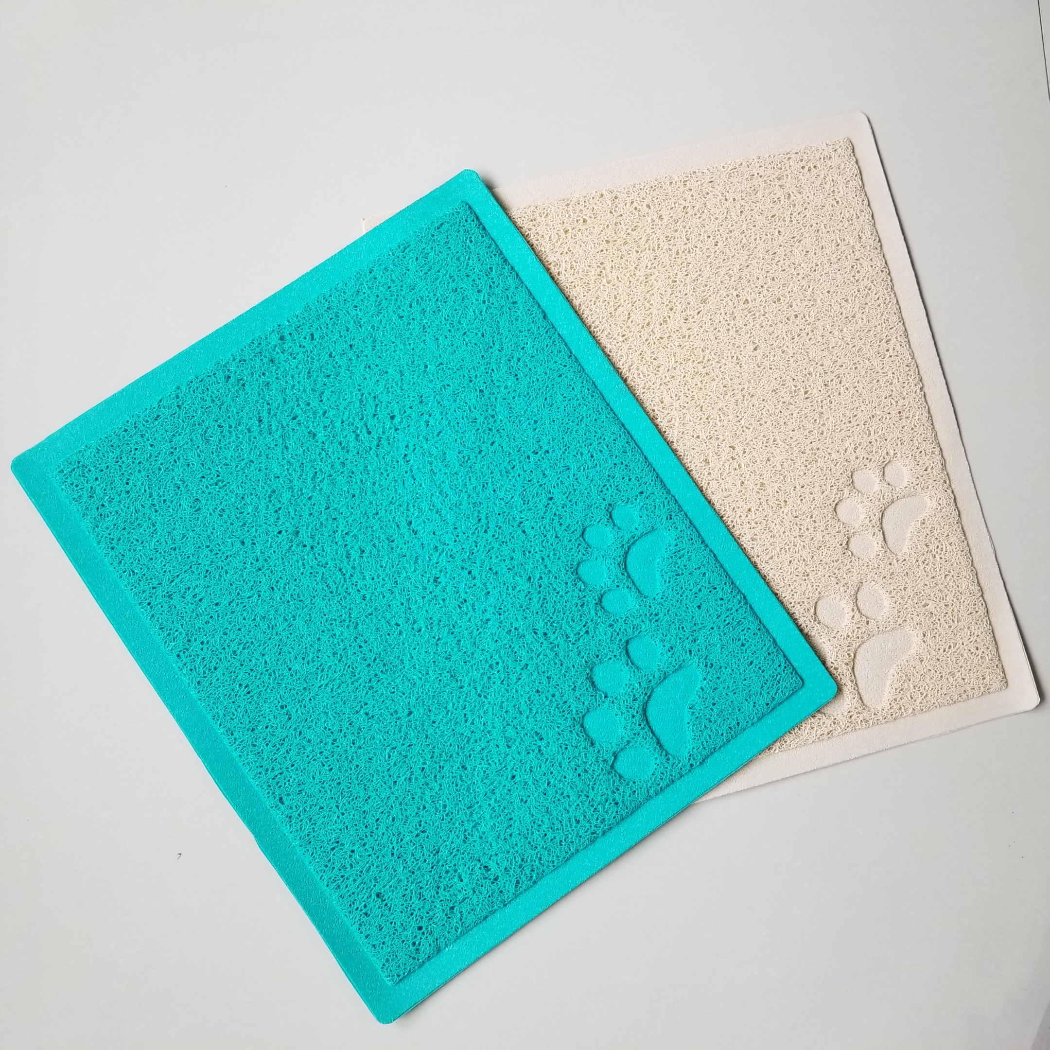 New Wholesale soft fabric pet products supplies blanket dog food mat dog bone pattern feeding cozy house pvc pet mat