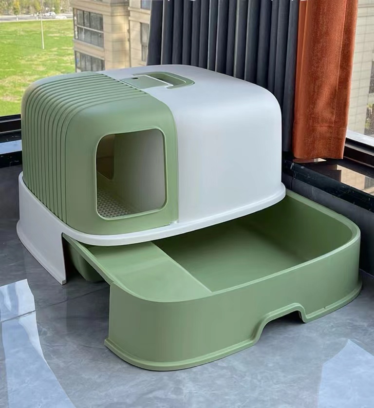 cat litter box