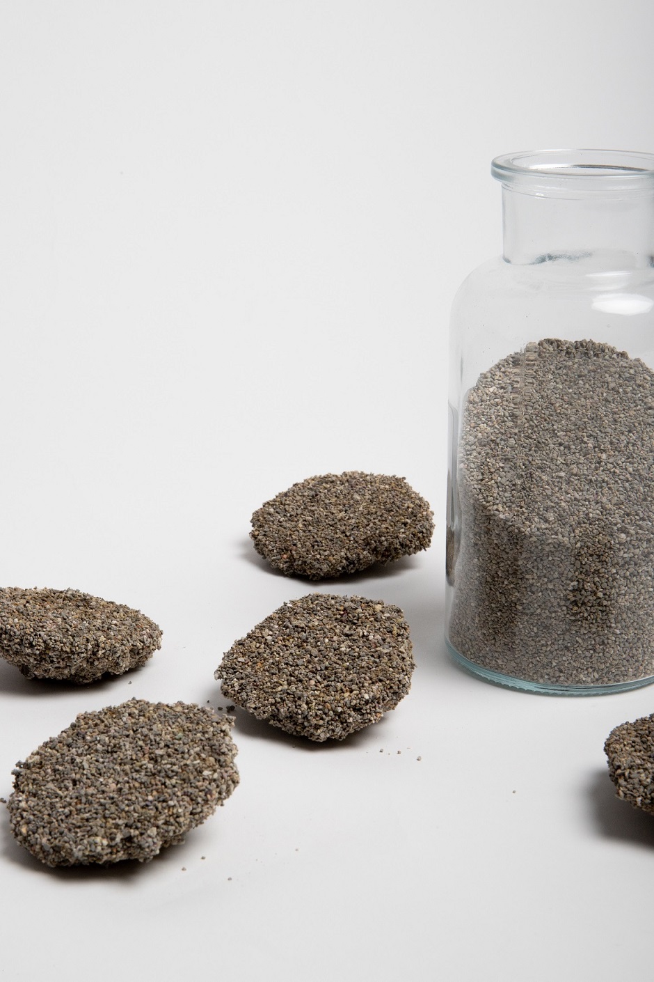 1-2mm Oem Best Pet Cat Litter Suppliers Without Smell Cleaning Light Mineral cat litter deodorant Bentonite