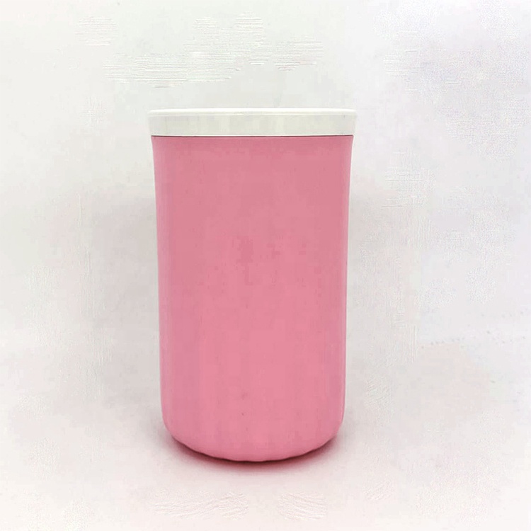 Detachable 2022 pet washing products automatic IN stock Wholesale Portable Portable Pet Paw Cleaning Cup Dog feet Cleaner