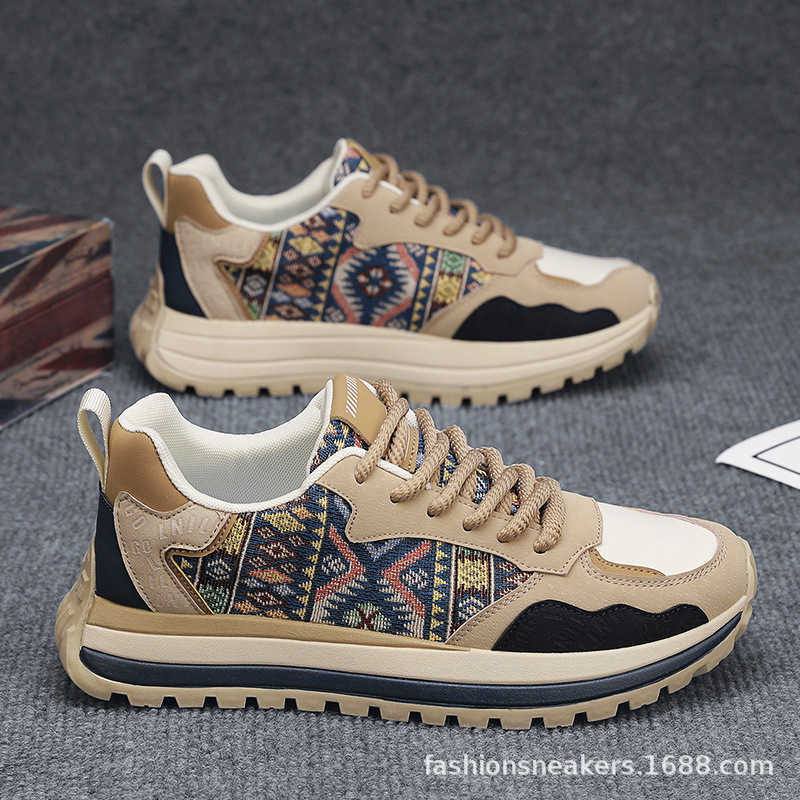 High Quality National style printed embroidered board shoes autumn and winter new mens shoes fashionable and trendy sports shoes anti slip casual shoe