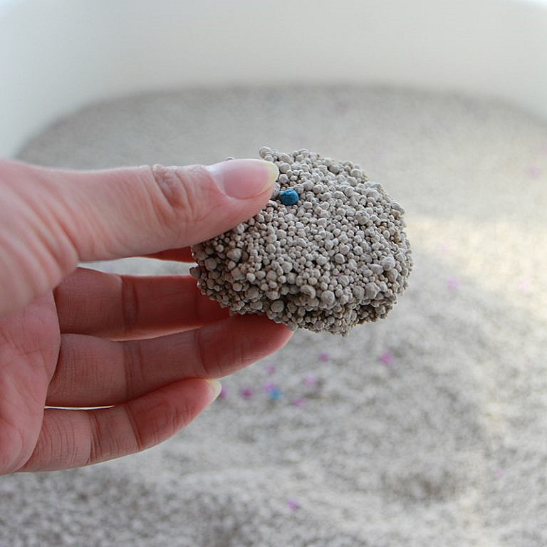 Supplier sales of high-quality lavender cat litter wholesale cat litter bentonite cat litter