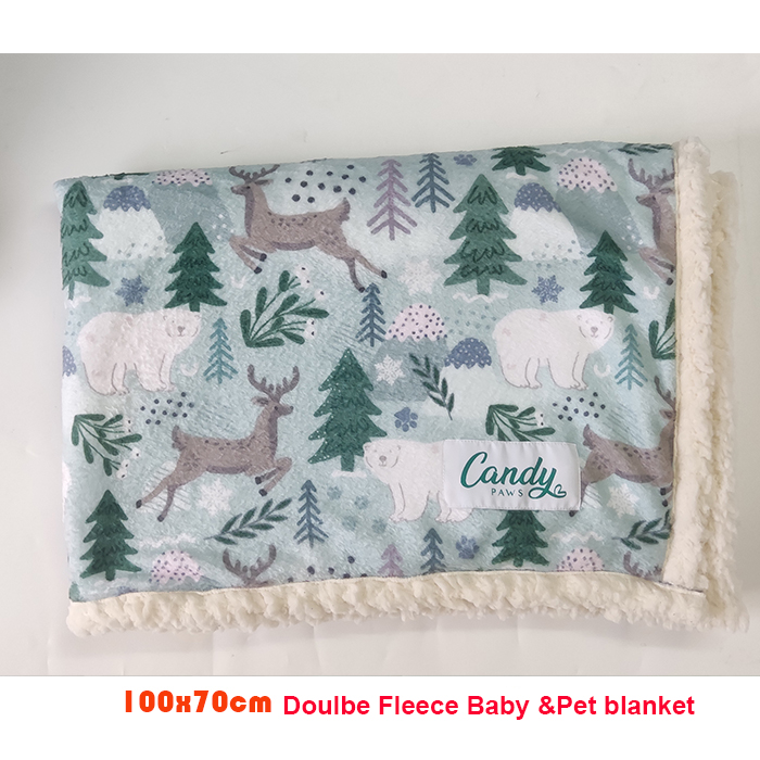 2022 Pink Design Comfortable Silly Plush Dog Blanket Thick Soft Comfy Fleece Pet Blanket For winter Bed Christmas Pattern