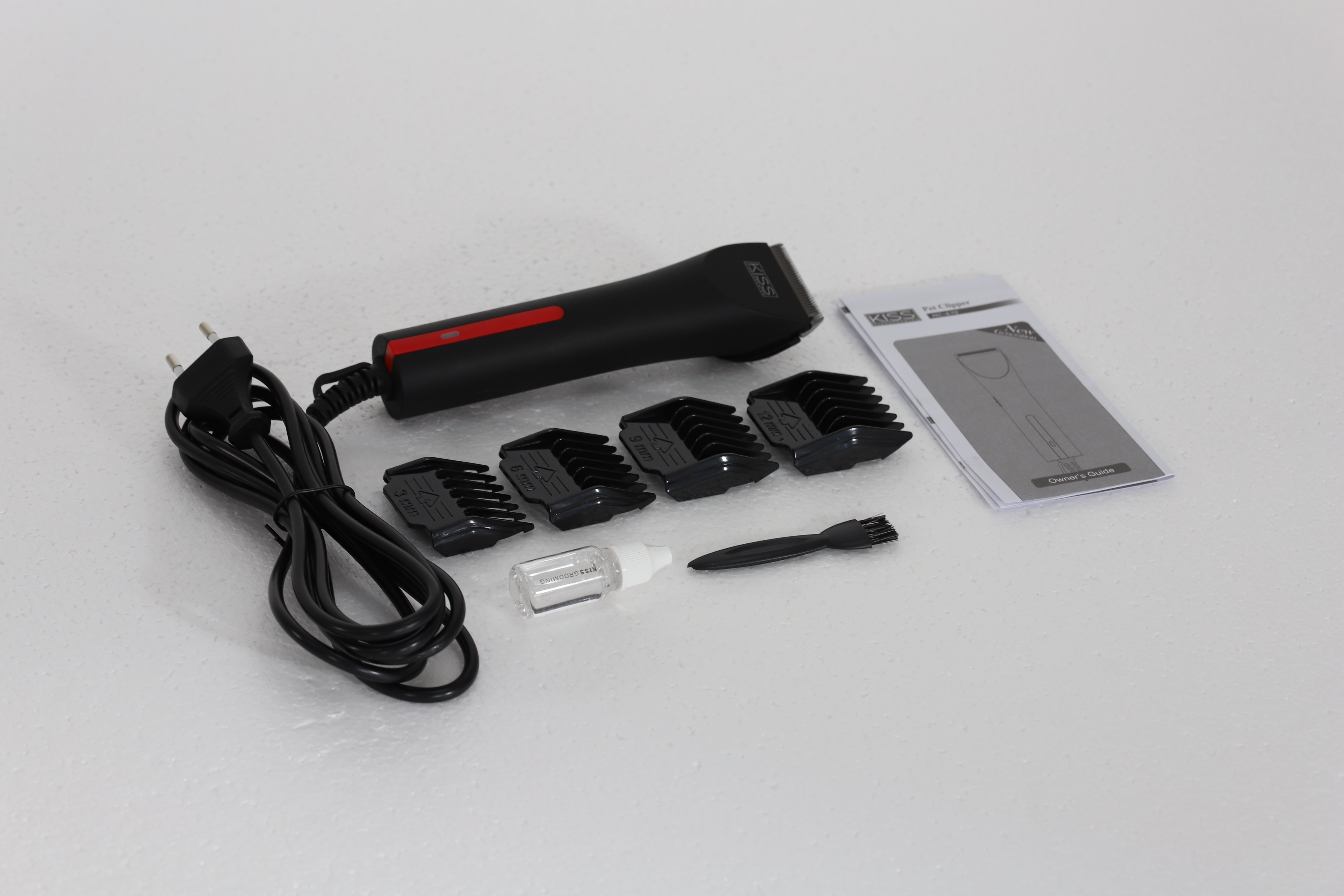 Kissgrooming Dog Trimmer Heavy duty 12V motor 5 detachable blades available Pet Clipper