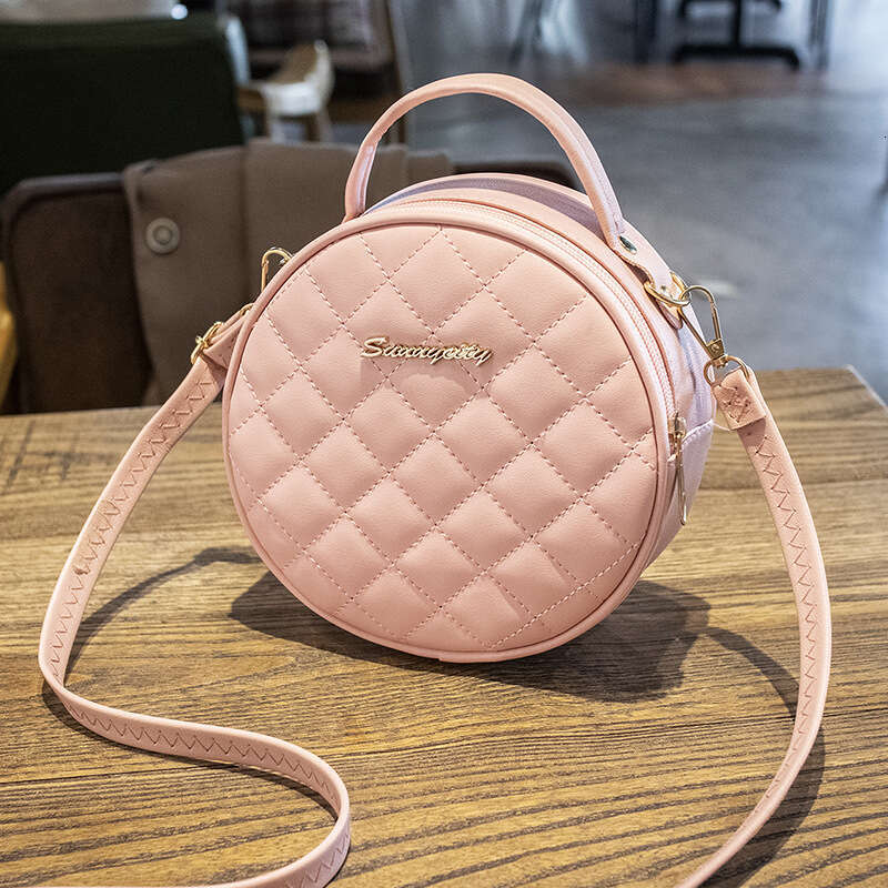 Fashionable Lingge Round 2023 New Type for Women's Korean Version Trend Small Crowd One Shoulder Crossbody Bag Worker