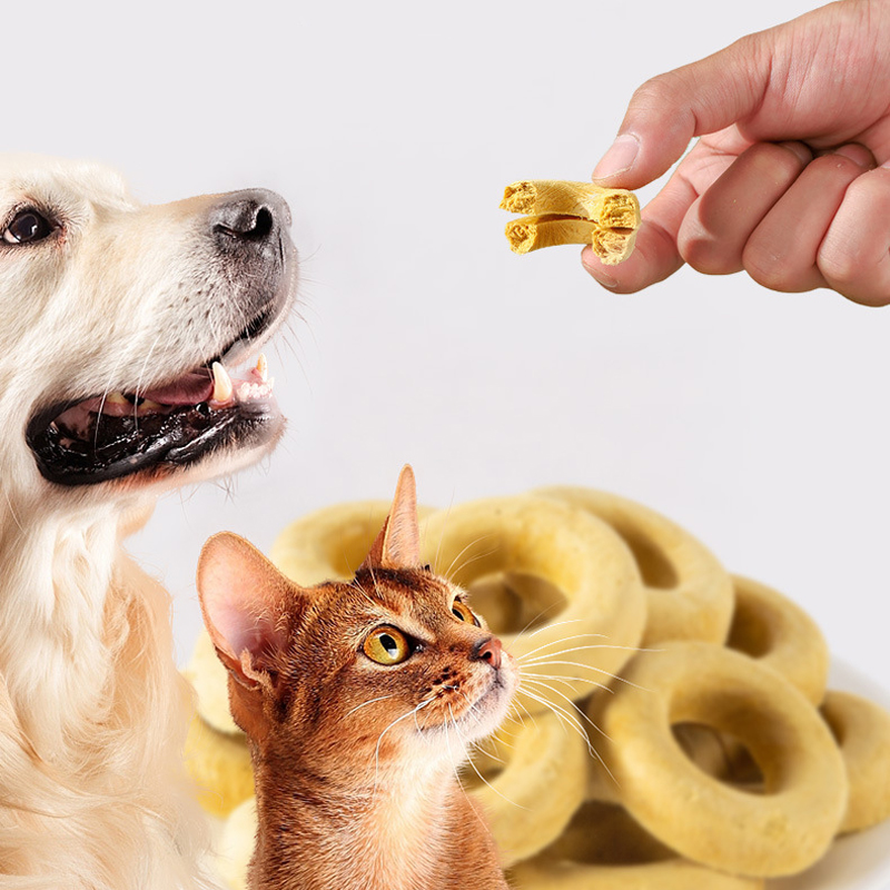 Wholesale freeze-dried pet snacks cat Treats Freeze dried donuts Pet dog snacks and dog food cat snacks