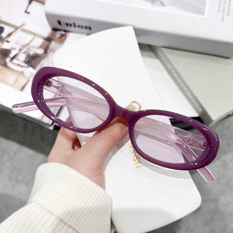 Men and women's new sunglasses women's senior sense small frame cat-eye sunglasses polarizing UV protection star sunglasses of the same type