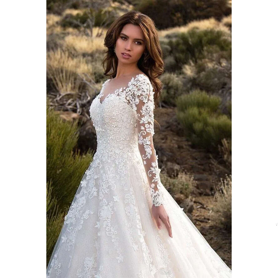 Modest Arabic Dubai Lace Dresses 2020 Appliques V-Neck Long Sleeves Bride Wedding Gowns Vestido De Novia Ba6671