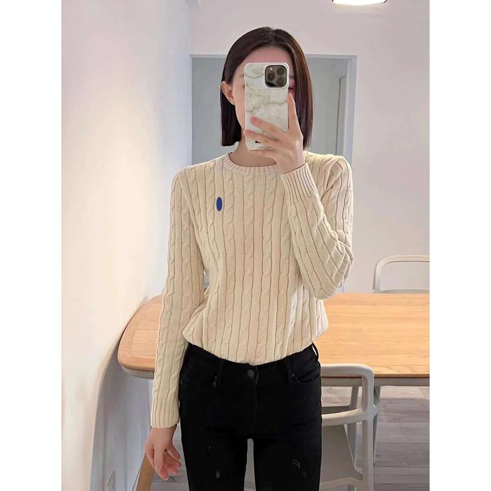 Designer Womens Sweaters Autumn And Winter Casual Fried Dough Twist Pullover Cashmere Embroidered Sweater Solid O Neck Long Sleeve Jumper