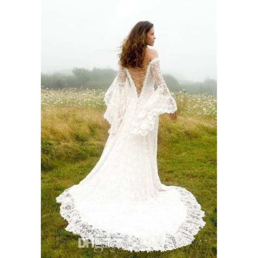 Gothic Boho Bohemian Off The Shoulders V Back Dresses Bell Long Sleeves Lace Up Medieval Bridal Country Celtic Wedding Gowns