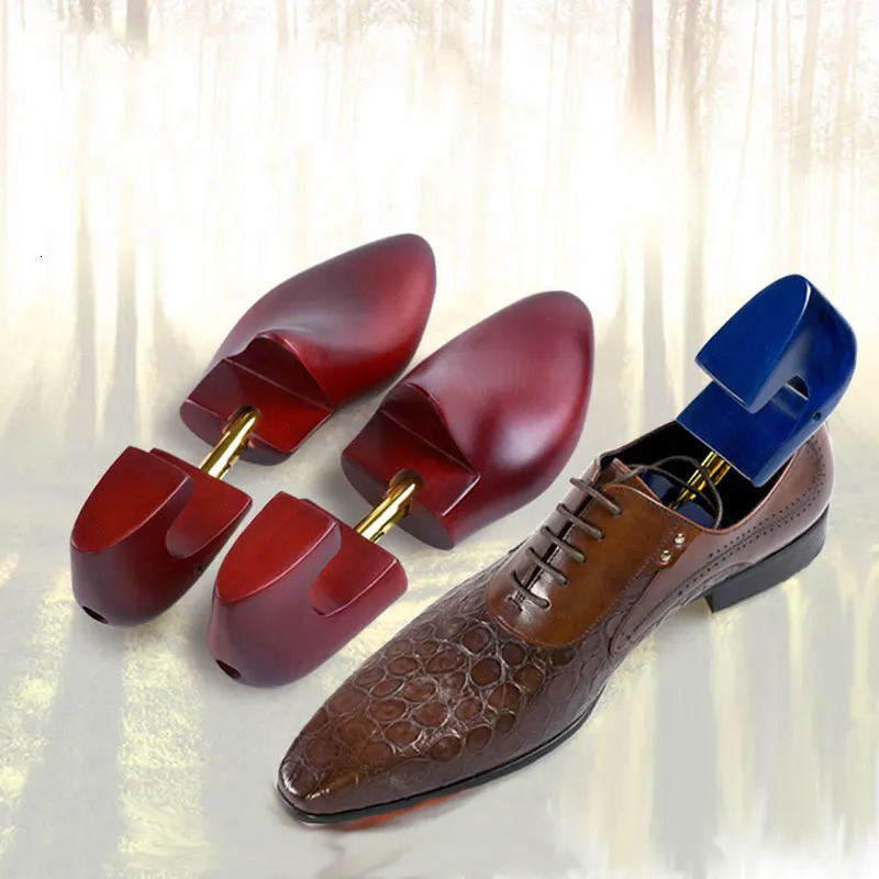 FamtiYaa 2pcs Cedar Adjustable Shoe Shape Mens Shoe Tree Stretching Stand for Mens Expander Equipment Expansion 241126