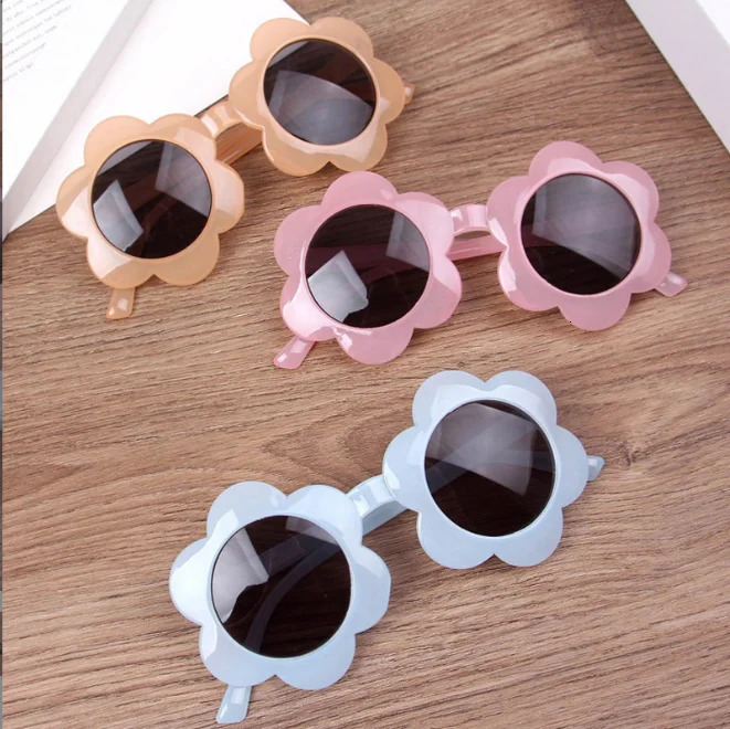 Childrens Cute Sunflower Sunglasses Lovely Baby Sun Glasses Boys and Girls Fashion UV Protection Eyewear Kids Shades 240417 Z260305