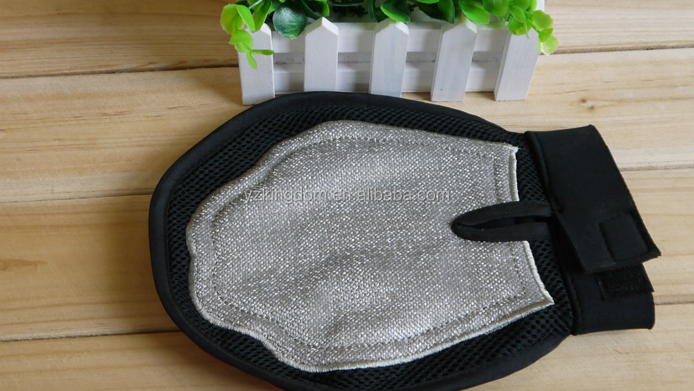 Mesh Cloth Dog Cat Animal Pet Bathing Grooming Washing Mitt With Soft Massage Comb