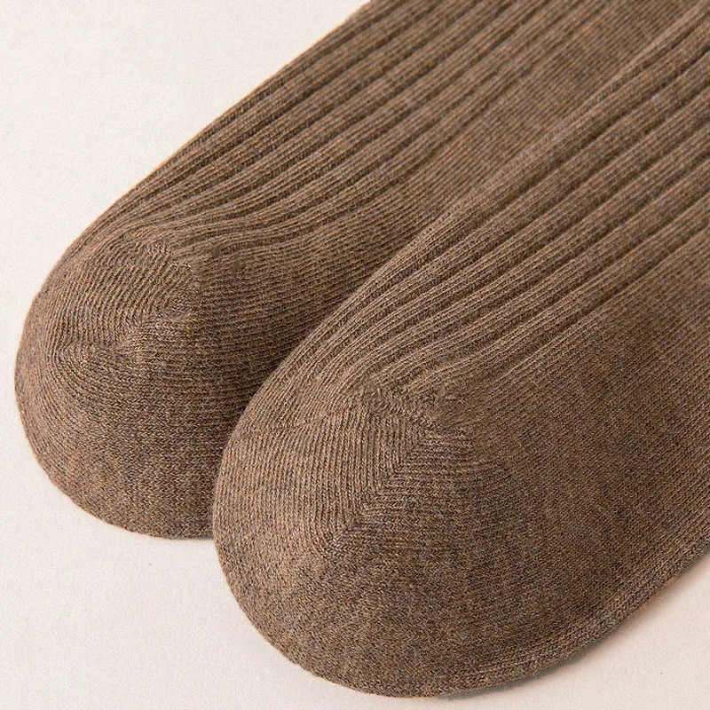 autumn and winter mens cotton socks knitted warm and antibacterial socks mens daily wear solid color stripes breathable and high-quality 241126