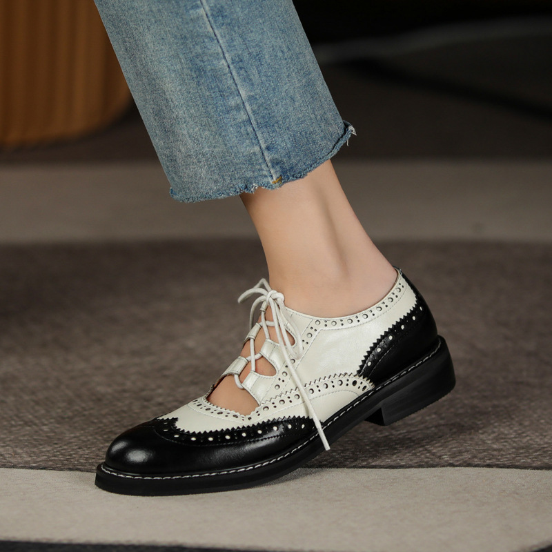 Split Oxford leather for Spring/Autumn women Loafers Summer Brogues Vintage Lace-up Shoes Women Pumps EU36-40
