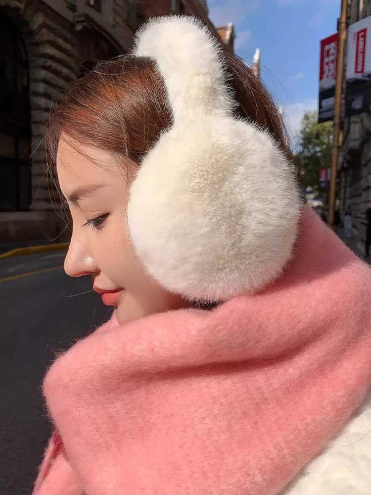 2023 New Earmuffs for Autumn and Winter Womens Outdoor Travel Warm and Thickened Earmuffs with Plush Ear ProtectorsXJ241126