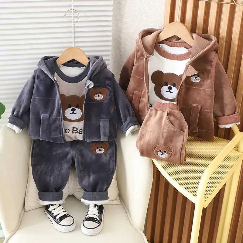 Clothing Sets New Baby Boys Clothes Set Autumn Winter Thick Velvet Cartoon Bear Hooded Coat Sweater Pants 3Pc for 1-4 Years Kids Sprot Outfits H241126