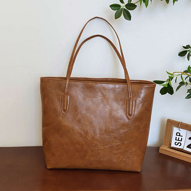 High end large capacity women, 2024 autumn and winter new fashion commuting tote bag, versatile shoulder bag for women