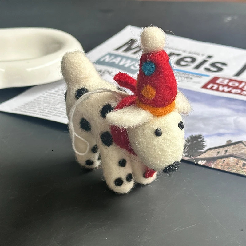 Cute Animal Wool Felt Bag Pendant Handmade Capybara Panda Elephant Sheep Deer Doll Keychain Puppy Hanging Ornament 241125