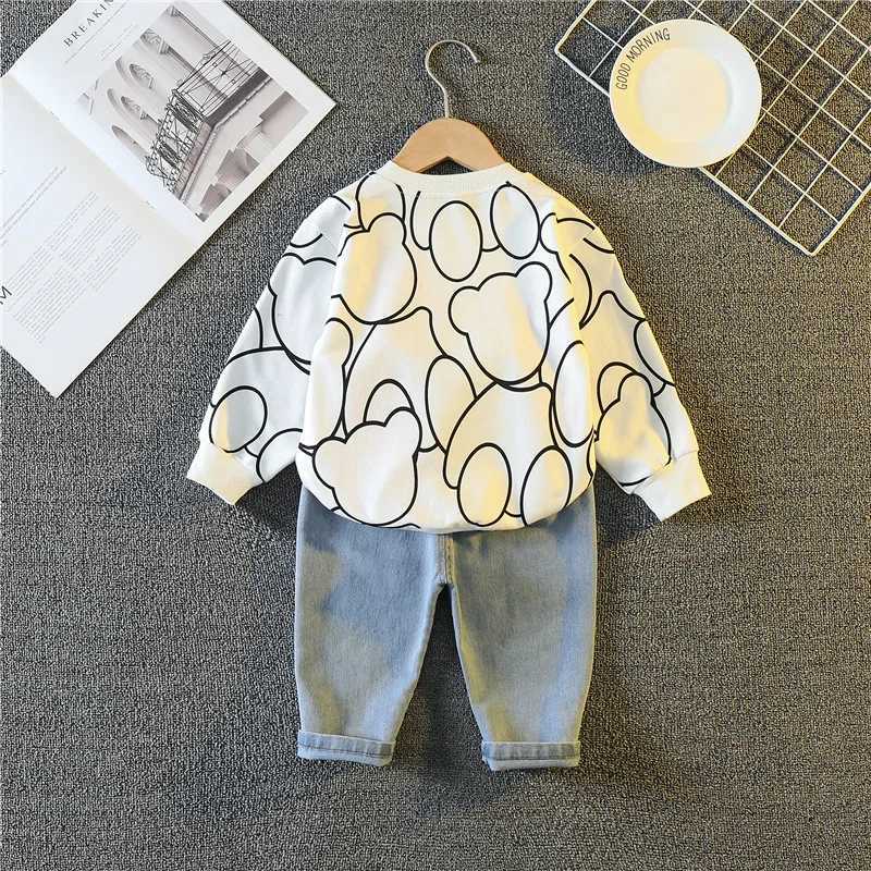 Clothing Sets Spring Autumn Baby Boys Clothes Sets Children Fashion Cartoon Bear Long Sleeve Tops Jeans Pants 2Pcs Outfits Kids Sport Suit H241126