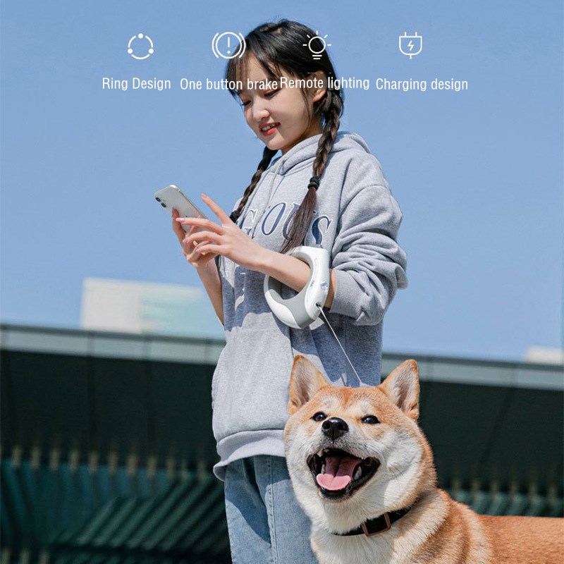 360 Degree Tangle-Free Retractable Dog Leash with Anti-Slip Handle for Medium Large Dogs