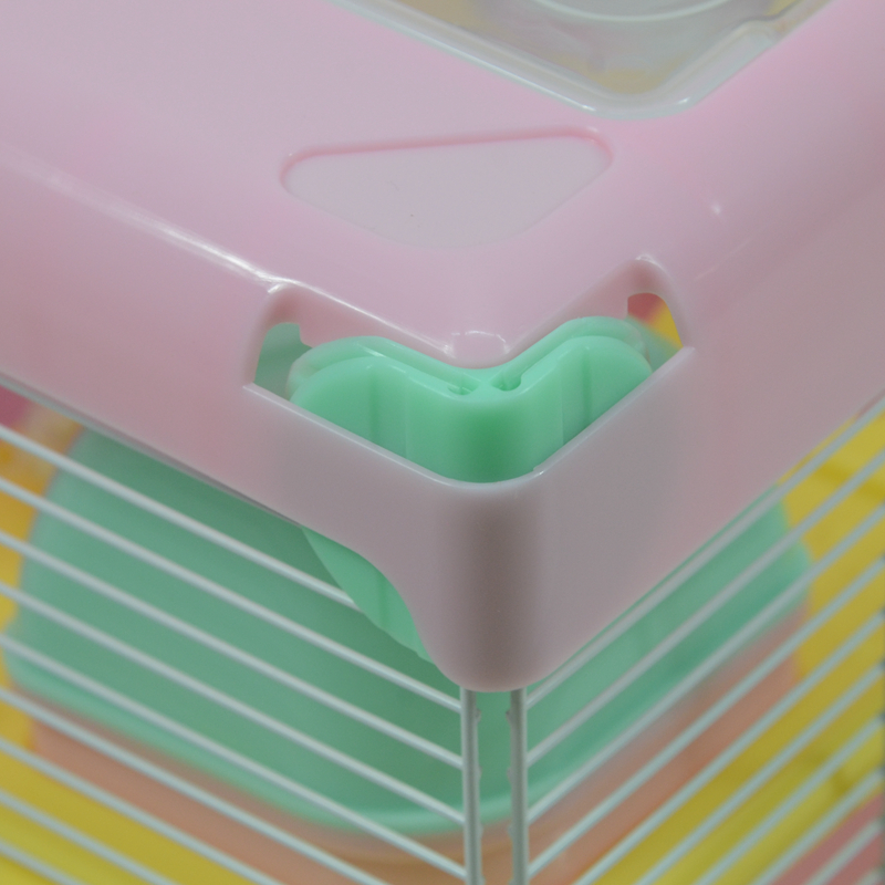 Tiny plastic Little Prince Hamster cage Pink hamster House is suitable for domestication