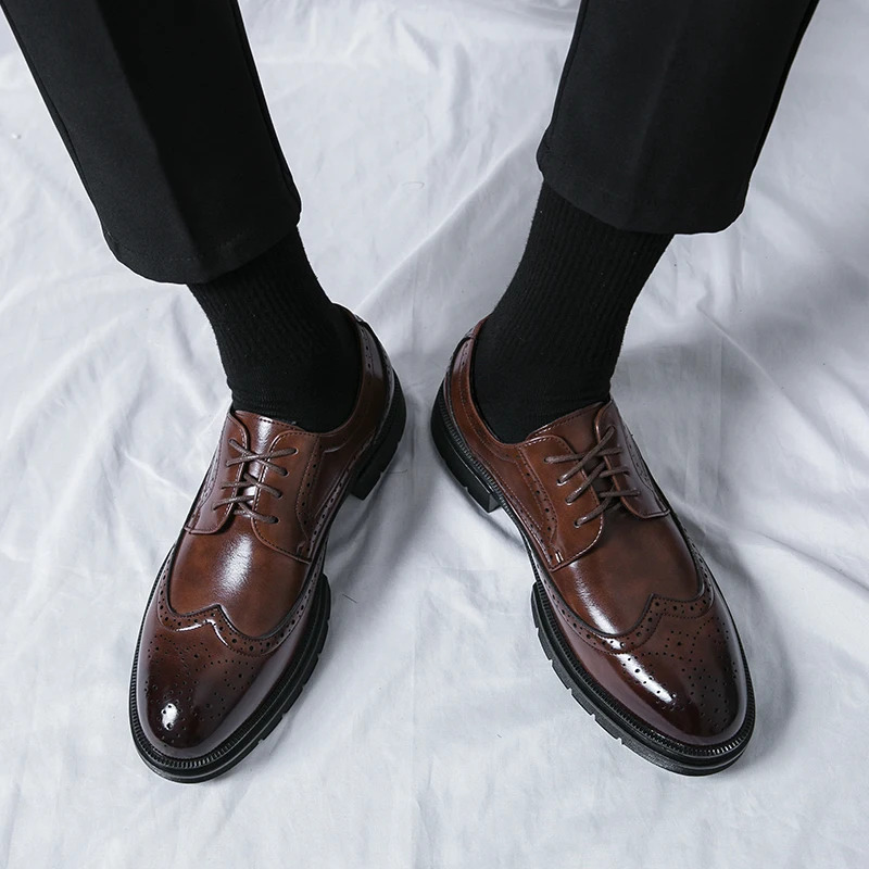 British style mens leather shoes formal Oxford footwear quality breathable and comfortable wedding shoes 241126