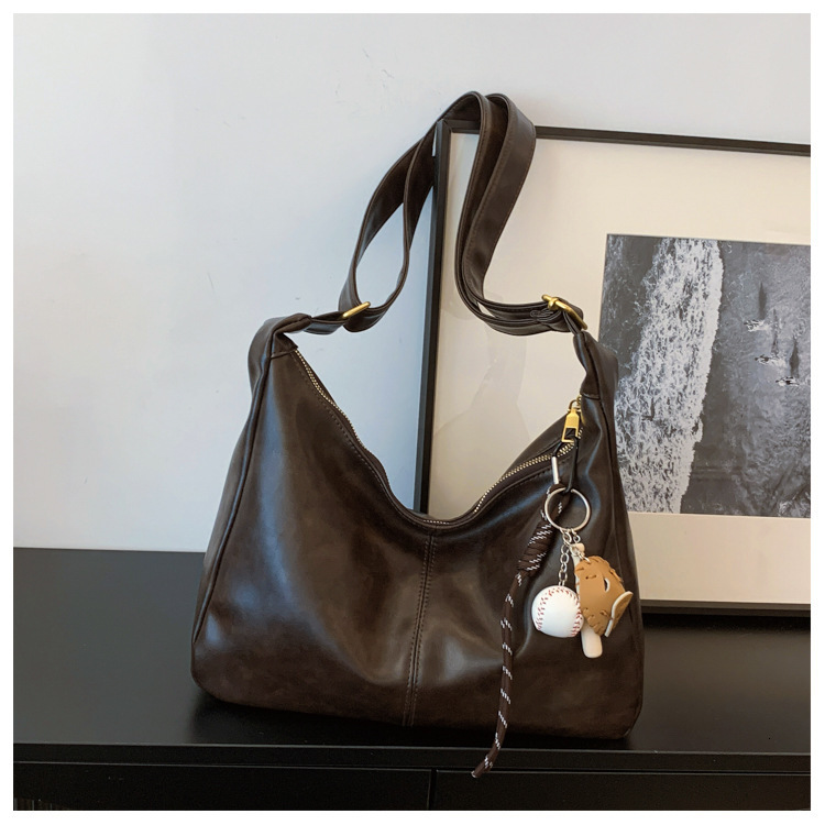 Large Capacity Commuting For Bags Handbags Women Autumn Winter, New Fashionable And Design, Crossbody Bag, Dumpling Bag Designer