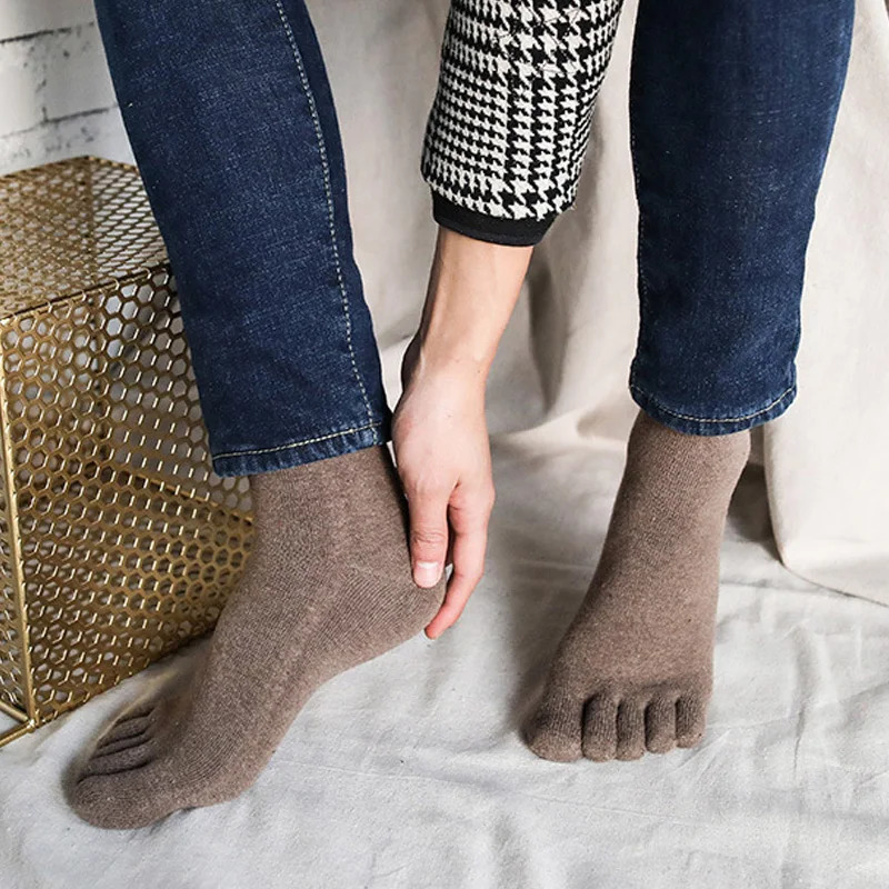 5 pairs/batch of winter mens five finger socks short Harajuku wool solid commercial antibacterial breathable warm socks with toe 241126