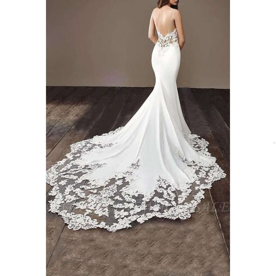 Sexy Lace Appliqued Mermaid Wedding Dresses Vintage Spaghetti Open Back Beach Bohemian Bridal Gown Bm0968
