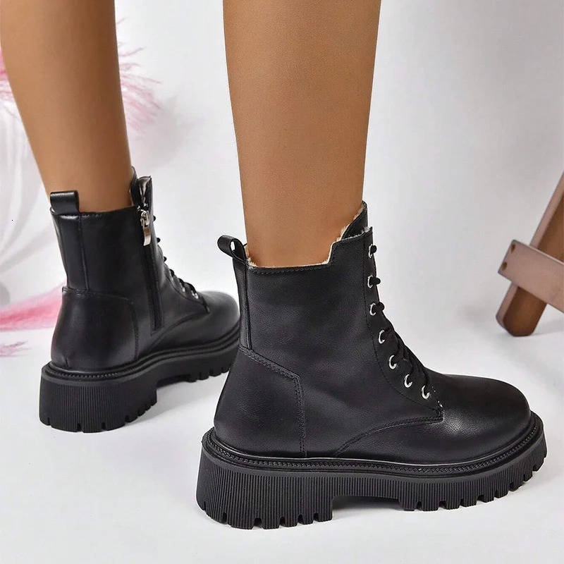 Thick Warm Long Plush Ankle Boots for Women Winter 2024 Lace Up Pu Leather Motorcycle Boots Woman Plus Size Short Booties Shoes 241126