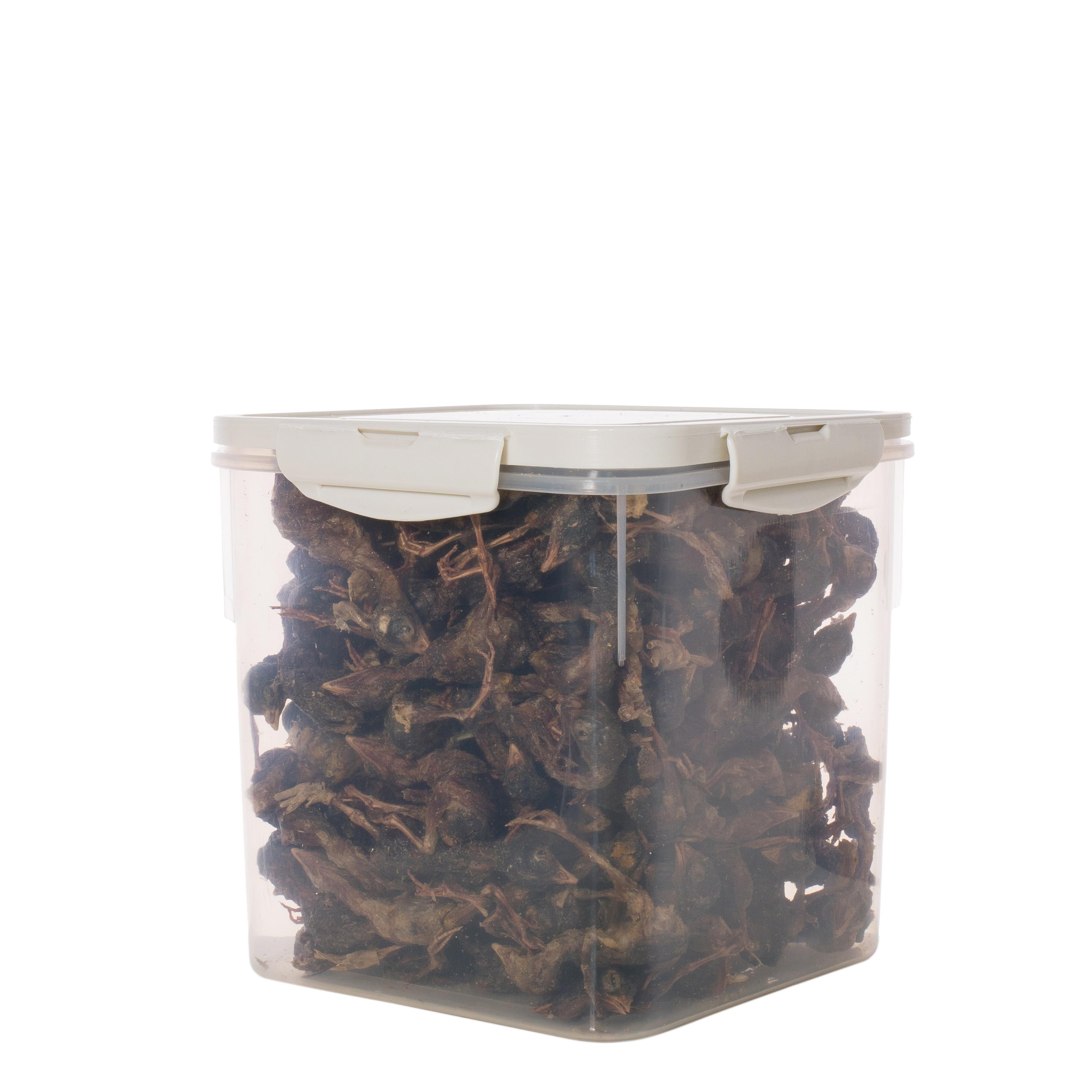 OEM ODM pet food snacks are easy to store and come in various meat flavors suitable for cats and dogs