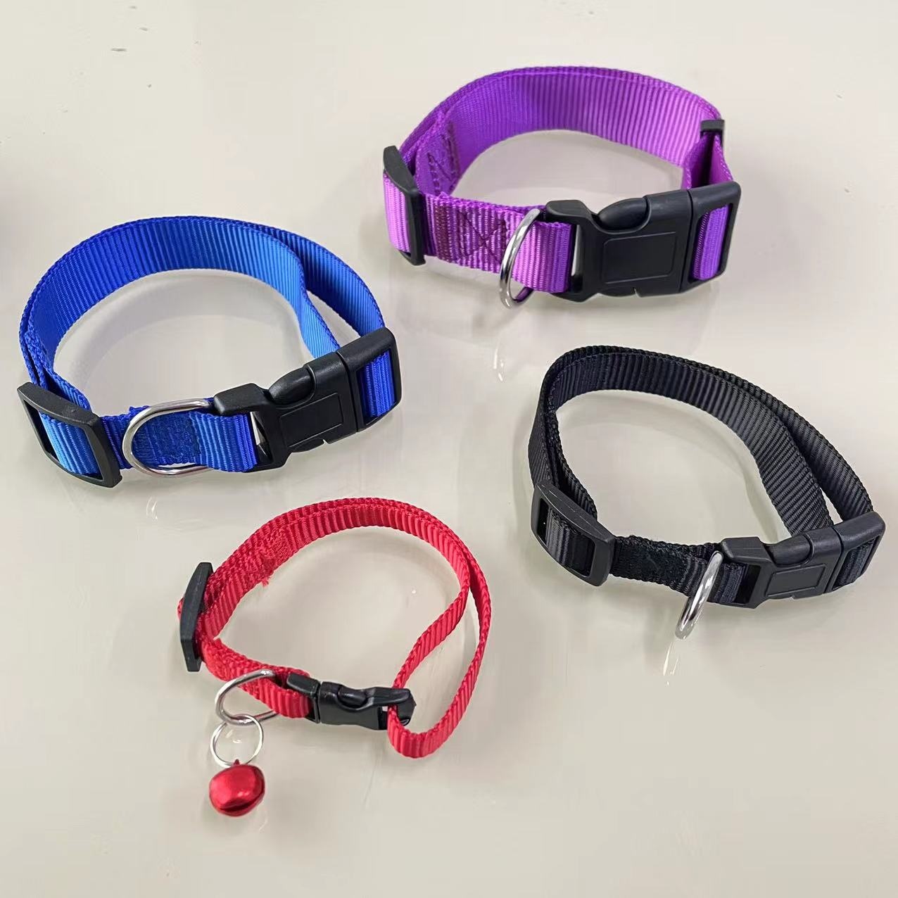 Unique Fashion Custom Woven Pet Dog Accessories Collar LOGO Waterproof Nylon Tex AirTag Adjustable Quick Release Buckle in Bulk