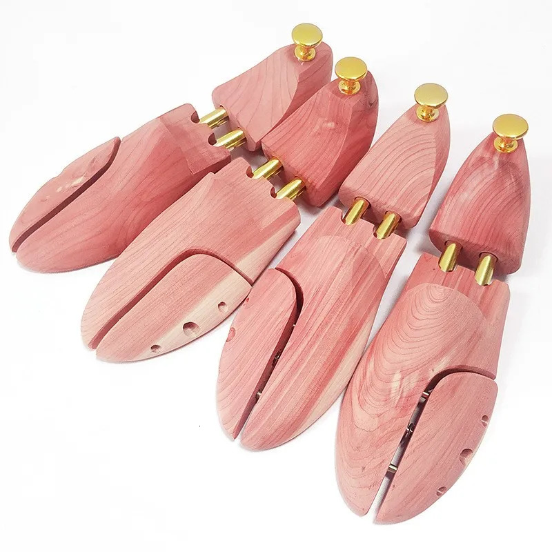 1 pair of wooden shoe tree stretching machine adjustable shoe rack organizer support shoe rack cedar wooden shoe stretching machine 241126