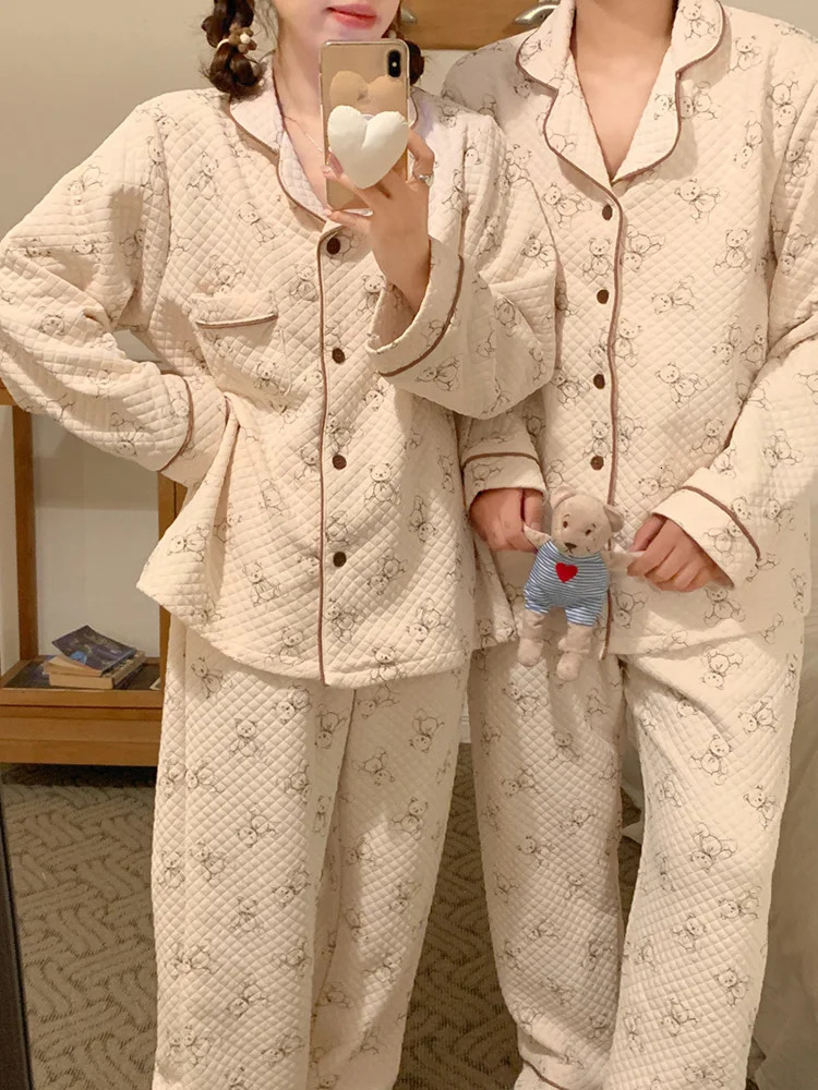 Bear print cartoon home winter thick lover long sleeved pajamas set for womens sweet Korean cotton couple Kawai casual pajamas 241125