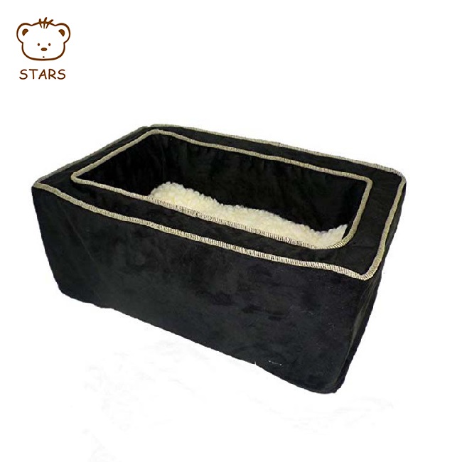 Factory Foldable Dog Safety Car Seat Pet Carrier Luxury Pet Car Bed