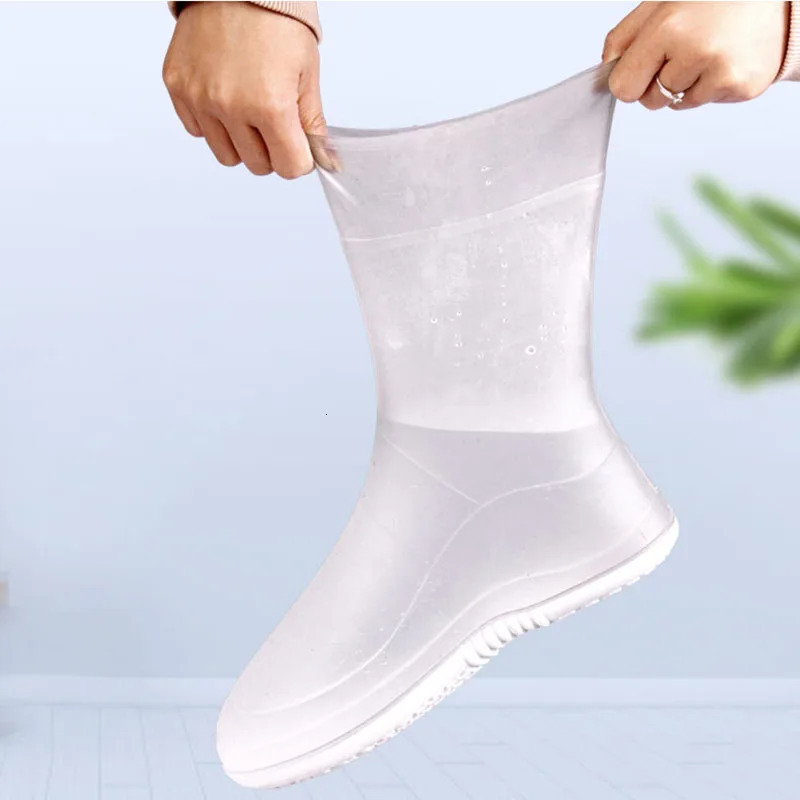 fashion rain boots waterproof TPE rubber boots anti water ski shoe covers rainy day shoe covers for boys and girls 241126