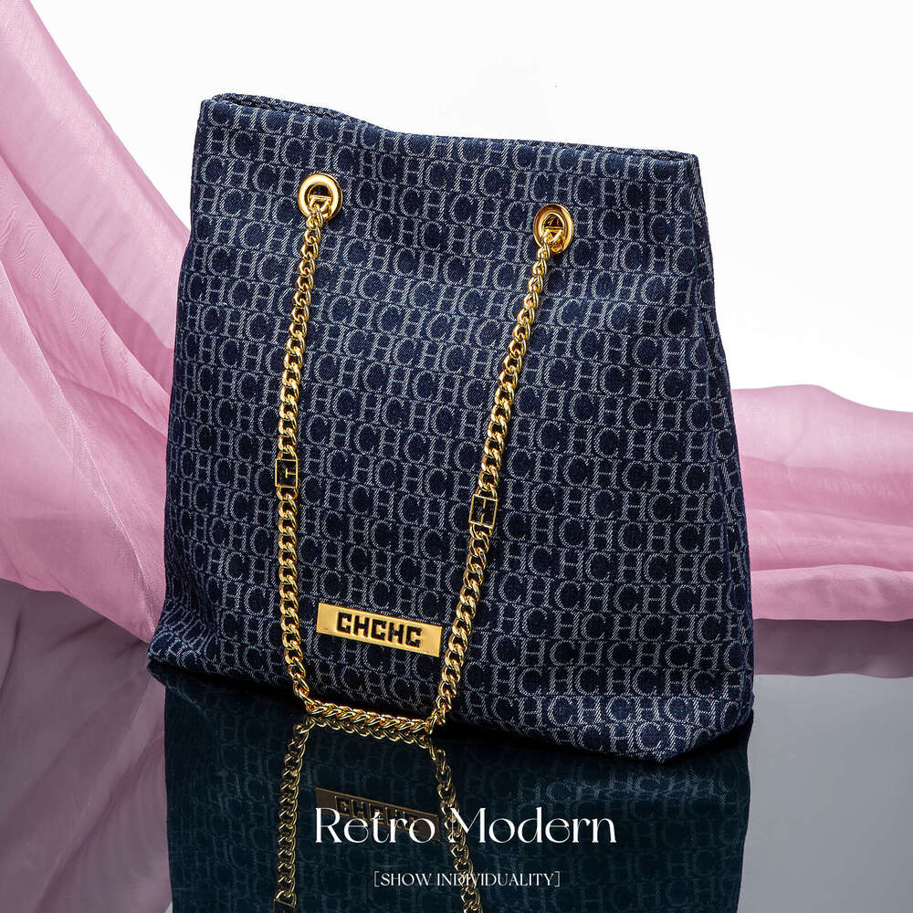 Chain Strap Design Letter Printed Shoulder Bag Vintage Hundred Classic Style Women's Handbag