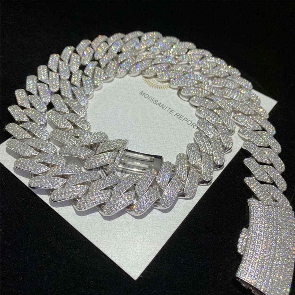 Factory Price Custom Hip Hop Thick 18mm 20mm 22mm Vvs Moissanite Diamond Cuban Link Chain Men 925 Silver Iced Out Cuban Necklace