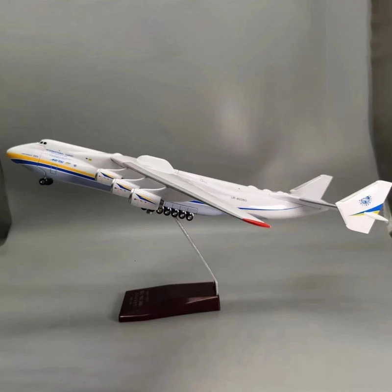 42CM 1200 Scale For Antonov AN225 Mriya Transport Aircraft Simulation Airplane Resin Plastic Replica Model Toy Collection 241127
