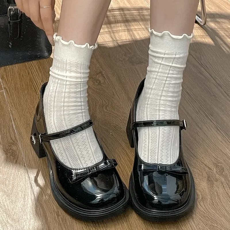 Patent Leather Jk Uniform Dress Shoes for Women Vintage Square Heels Mary Jane Shoes Woman Japanese Style Bow Buckle Strap Pumps 241127