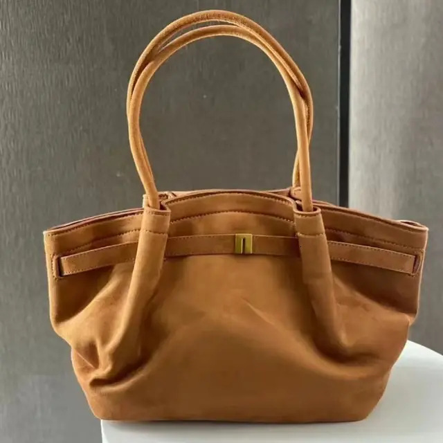 Autumn New Suede Buckle Design Women's Tote Classic Fashion Casual Handbag Retro Versatile Ladies Shoulder Armpit Bag Cartoon Style BagVoyage