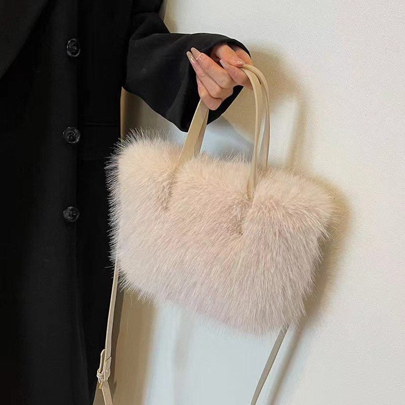 New Artificial Fur Handbag for Women, Bucket Plush Design, Women's Handbag, Soft Winter Designer Shoulder Bag, Bolsa Feminina