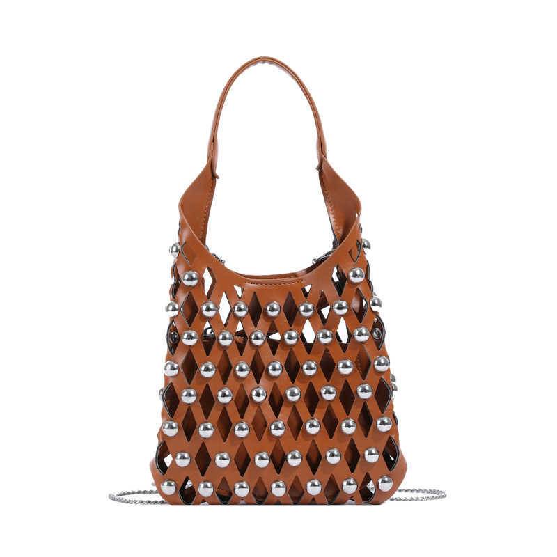 New Womens Bag with Hollowed Out Diamond Pattern Handbag Punk Style Round Rivet Tote Bags Trendy Crossbody Purses 241127