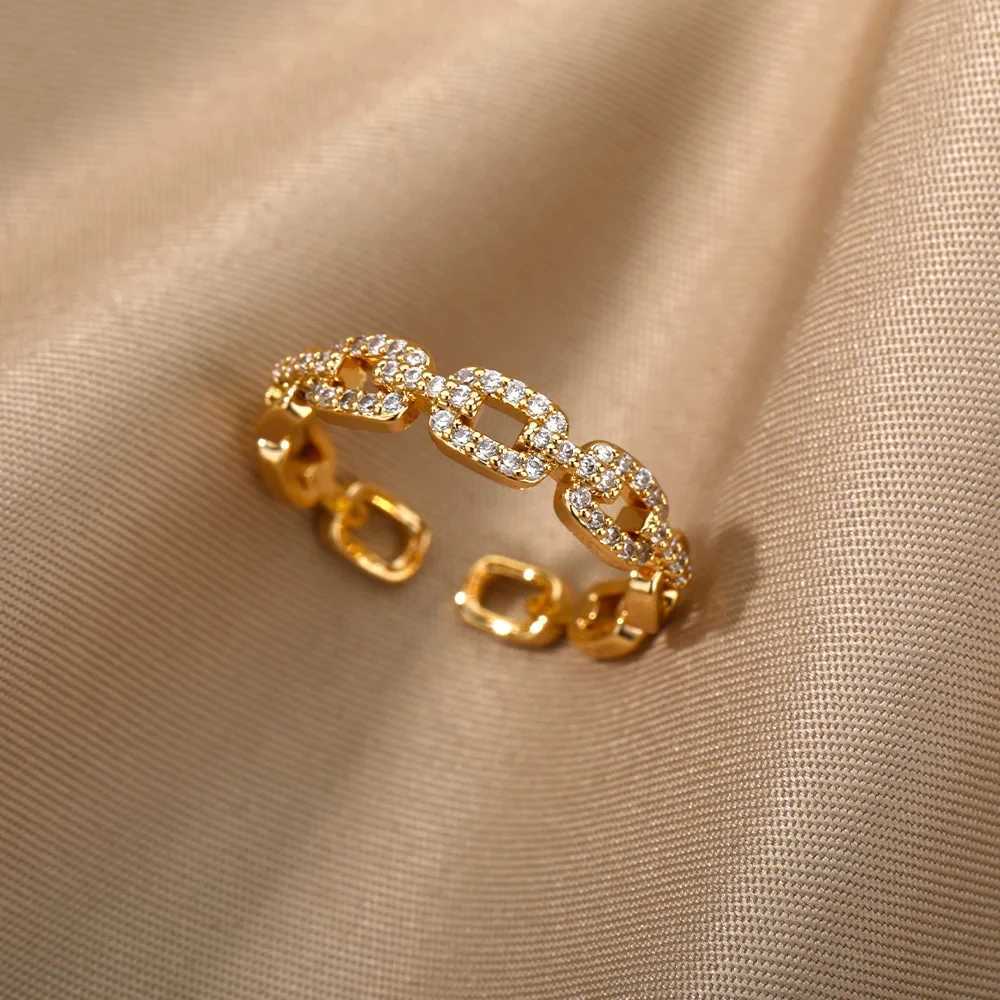 Classic Zircon Twist Chain Rings For Women Stainl Steel Elegant Couple Finger Ring Wedding Jewelry Gift Bijoux FemmeXJ241127