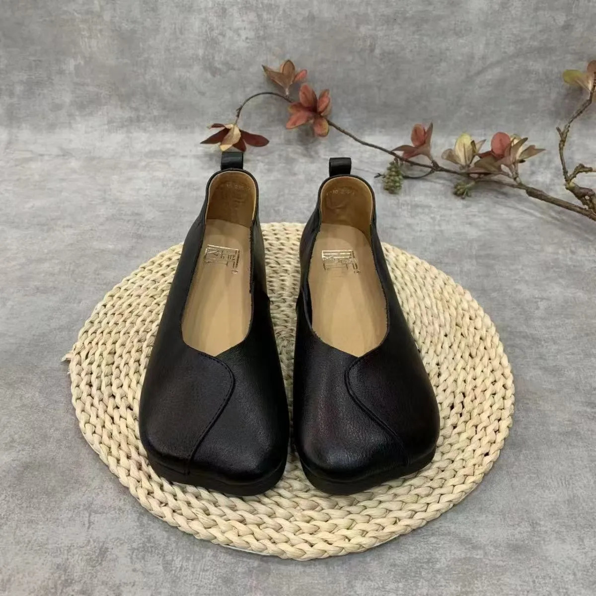Fashion Leather Spring Autumn Breathable Flats Ballerina Shoes Women Loafers Comfortable Soft Leather Women Flats Shoes 35-41 241126