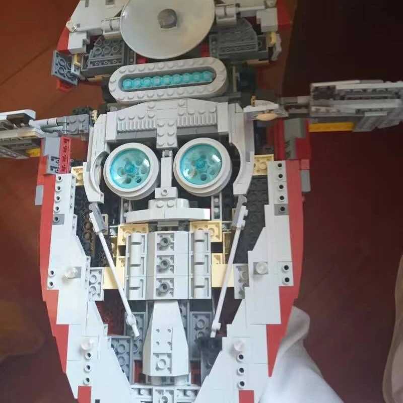 Free shipping Blocks 2000+pcs UCS Slave1 Building Block Bricks 19029 Educational Toys Birthday Christmas Gifts 6006205037 Compatible Model Kit