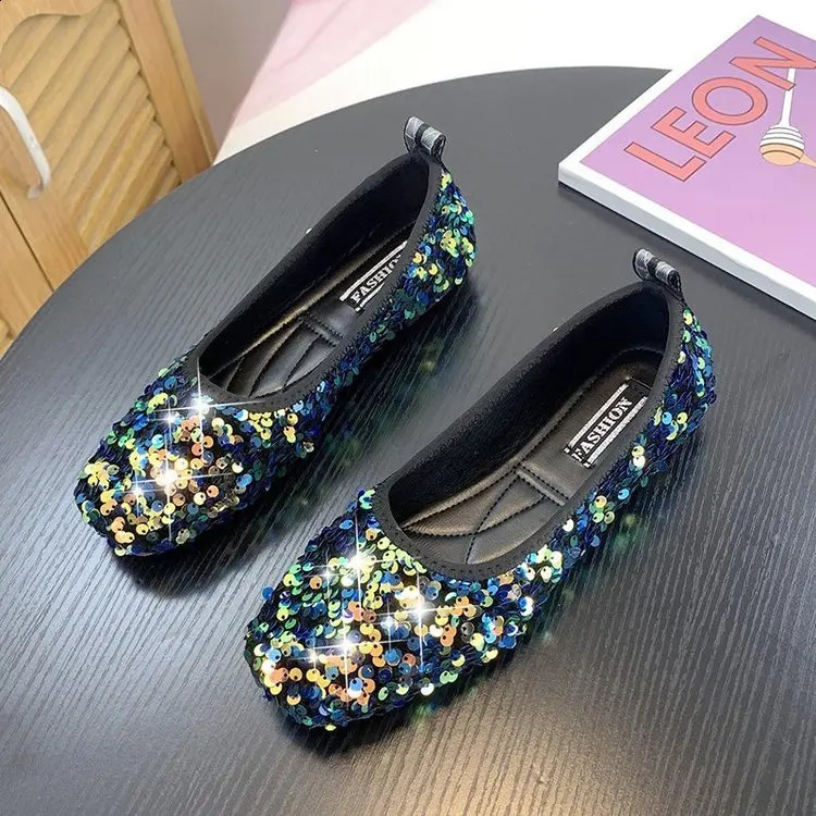 Elegant womens leather shoes comfortable autumn casual womens sports shoes square toe apartment comfortable boat Moccasin autumn item shining241127bj